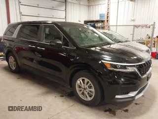 2023 Kia Carnival LX with VIN KNDNB4H38P6279484, listed as a IAAI auction lot 41673324 with 38,389 mi miles. Bid and sale history available at carsss.com. Image 1.