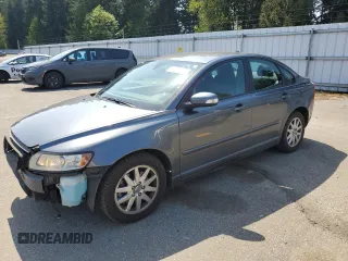 2008 Volvo S40 2.4L with VIN YV1MS390082370200, listed as a Copart auction lot 54405025 with 113,821 mi miles and Salvage Title. Bid and sale history available at carsss.com. Image 1.