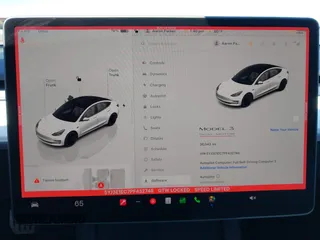 2023 Tesla Model 3 Performance z VIN 5YJ3E1EC7PF432748, wystawiony jako IAAI lot #41841913 z przebiegiem 36 043 mil mil oraz . Historia ofert i sprzedaży dostępna na DreamBid. Obrazek 7.