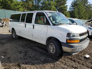 2019 Chevrolet Express Passenger LT with VIN 1GAZGPFG6K1363036, listed as a Copart auction lot 76491854 with 0 mi miles and Salvage Title. Bid and sale history available at carsss.com. Image 4.
