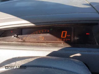 2003 Suzuki Aerio S z VIN JS2RA41SX35171394, wystawiony jako IAAI lot #40612266 z przebiegiem 70 127 mil mil oraz . Historia ofert i sprzedaży dostępna na DreamBid. Obrazek 7.