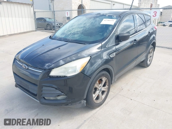 2013 Ford Escape SE z VIN 1FMCU0G91DUA41785, wystawiony jako IAAI lot #42706191 z przebiegiem 202 308 mil mil oraz . Historia ofert i sprzedaży dostępna na DreamBid. Obrazek 2.