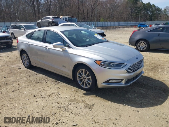 2017 Ford Fusion SE with VIN 3FA6P0PU9HR275687, listed as a IAAI auction lot 41839059 with 119,829 mi miles and . Bid and sale history available at carsss.com. Image 1.