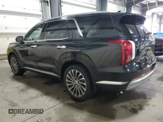2023 Hyundai Palisade Calligraphy z VIN KM8R7DGE6PU556680, wystawiony jako Copart lot #53627735 z przebiegiem 59 116 mil mil oraz Szkoda całkowita • Salvage title. Historia ofert i sprzedaży dostępna na DreamBid. Obrazek 2.