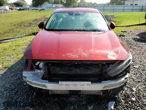 2018 Honda Accord Touring with VIN 1HGCV2F98JA012443, listed as a Copart auction lot 69455874 with 88,314 mi miles and Salvage title. Bid and sale history available at DreamBid. Image 5.