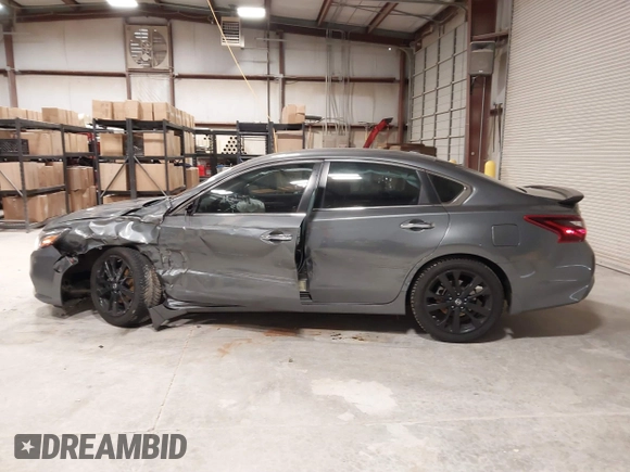 2018 Nissan Altima 2.5 SR with VIN 1N4AL3AP1JC203798, listed as a IAAI auction lot 41853789 with 77,875 mi miles. Bid and sale history available at carsss.com. Image 14.