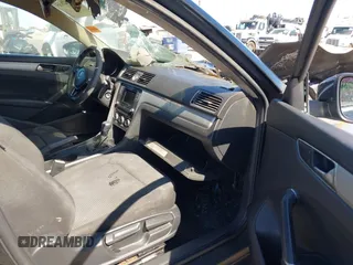 2016 Volkswagen Passat S с VIN 1VWAT7A39GC061897, выставлен на аукционе IAAI как лот 42562833 с пробегом Не указан миль и . История ставок и продаж доступна на DreamBid. Изображение 5.