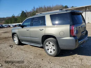 2018 GMC Yukon Denali with VIN 1GKS2CKJ6JR149752, listed as a Copart auction lot 82624404 with 137,640 mi miles and Salvage Title. Bid and sale history available at carsss.com. Image 2.