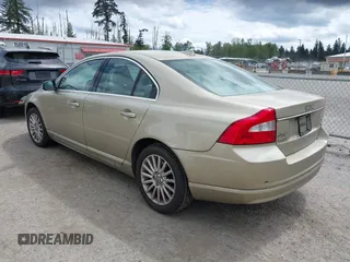 2007 Volvo S80 I6 z VIN YV1AS982871016440, wystawiony jako IAAI lot #42218817 z przebiegiem 96 462 mil mil oraz . Historia ofert i sprzedaży dostępna na DreamBid. Obrazek 3.