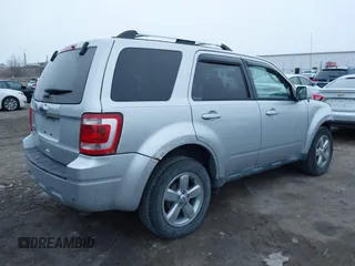 2012 Ford Escape Limited с VIN 1FMCU9E70CKB77700, выставлен на аукционе IAAI как лот 41226558 с пробегом 102 692 миль миль и . История ставок и продаж доступна на DreamBid. Изображение 4.