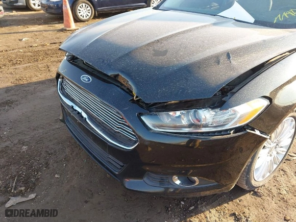 2016 Ford Fusion Energi SE Luxury with VIN 3FA6P0PU8GR388920, listed as a IAAI auction lot 41775686 with 107,352 mi miles. Bid and sale history available at carsss.com. Image 13.