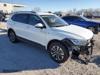 2024 Volkswagen Tiguan S with VIN 3VVFB7AX8RM135392, listed as a Copart auction lot 81335324 with 6,226 mi miles and Salvage Title. Bid and sale history available at carsss.com. Image 4.