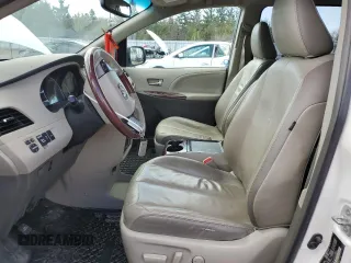 2012 Toyota Sienna XLE with VIN 5TDDK3DCXCS047104, listed as a Copart auction lot 53521335 with 184,269 mi miles and Clean Title. Bid and sale history available at DreamBid. Image 7.