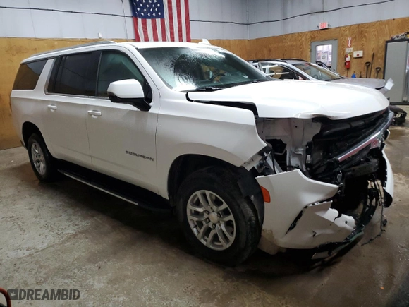 2024 Chevrolet Suburban LT with VIN 1GNSKCKD9RR117998, listed as a Copart auction lot 87260794 with 0 mi miles and Clean Title. Bid and sale history available at carsss.com. Image 4.