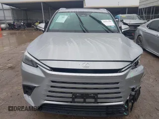2024 Lexus TX 350 z VIN 5TDAAAA67RS002025, wystawiony jako IAAI lot #41911449 z przebiegiem 21 750 mil mil oraz . Historia ofert i sprzedaży dostępna na DreamBid. Obrazek 12.