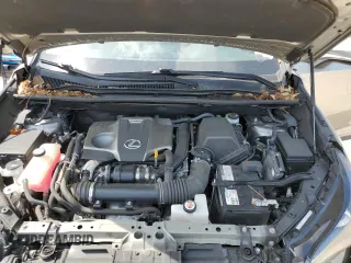 2021 Lexus NX 300 z VIN JTJDARDZ2M2239469, wystawiony jako Copart lot #57593005 z przebiegiem 37 835 mil mil oraz Szkoda całkowita • Salvage title. Historia ofert i sprzedaży dostępna na DreamBid. Obrazek 12.