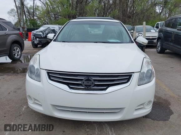 2012 Nissan Altima 2.5 with VIN 1N4AL2AP4CN533372, listed as a IAAI auction lot 41957380 with 108,594 mi miles and . Bid and sale history available at carsss.com. Image 12.
