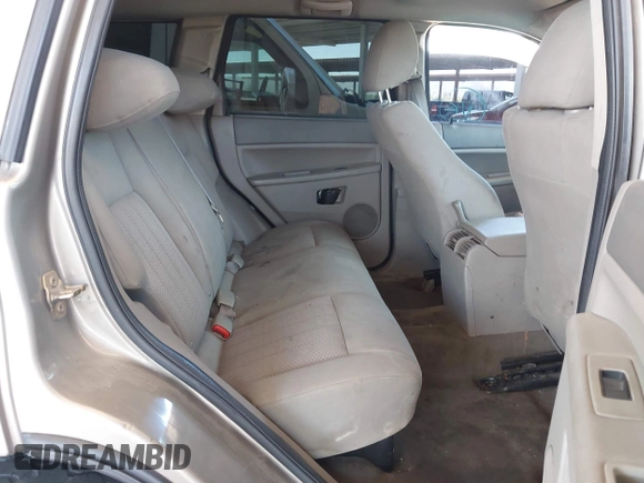 2005 Jeep Grand Cherokee Laredo с VIN 1J4GR48K95C581905, выставлен на аукционе IAAI как лот 42501312 с пробегом 263 819 миль миль и . История ставок и продаж доступна на DreamBid. Изображение 8.