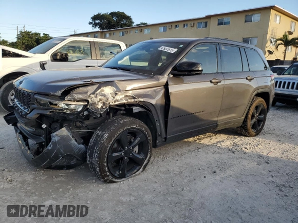 2024 Jeep Grand Cherokee Altitude X with VIN 1C4RJHAG2RC716215, listed as a Copart auction lot 42922815 with 14,653 mi miles and Salvage title. Bid and sale history available at DreamBid. Image 1.
