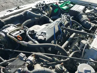 1990 Honda Accord с VIN JHMCB7663LC072159, выставлен на аукционе IAAI как лот 41411970 с пробегом 105 919 миль миль и . История ставок и продаж доступна на DreamBid. Изображение 19.