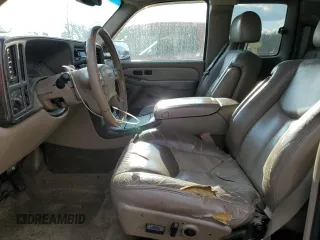2003 GMC Sierra Denali z VIN 2GTFK69U531406006, wystawiony jako Copart lot #89369145 z przebiegiem Nie podano mil oraz Tytuł czysty. Historia ofert i sprzedaży dostępna na DreamBid. Obrazek 7.