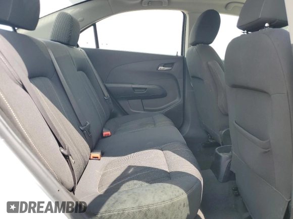 2017 Chevrolet Sonic LT z VIN 1G1JD5SH9H4122507, wystawiony jako Copart lot #55165265 z przebiegiem 173 818 mil mil oraz Szkoda całkowita • Salvage title. Historia ofert i sprzedaży dostępna na DreamBid. Obrazek 10.