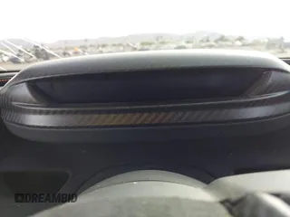 2021 McLaren 765LT z VIN SBM14RCA3MW765344, wystawiony jako IAAI lot #40934179 z przebiegiem 10 900 mil mil oraz . Historia ofert i sprzedaży dostępna na DreamBid. Obrazek 7.