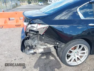 2015 Honda Accord Sport with VIN 1HGCR2F56FA087439, listed as a IAAI auction lot 40940527 with 295,777 mi miles and . Bid and sale history available at DreamBid. Image 6.