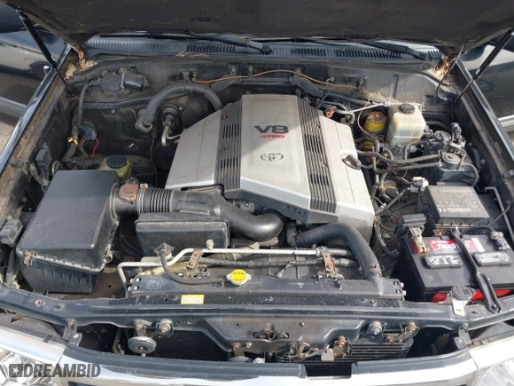 1998 Toyota Land Cruiser with VIN JT3HT05J2W0017214, listed as a IAAI auction lot 41716028 with 214,047 mi miles. Bid and sale history available at carsss.com. Image 10.