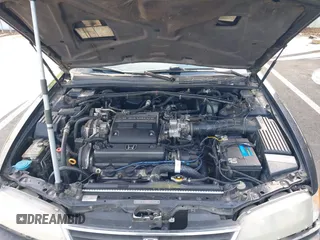 1995 Honda Accord с VIN 1HGCE6668SA025787, выставлен на аукционе IAAI как лот 42192988 с пробегом 279 272 миль миль и . История ставок и продаж доступна на DreamBid. Изображение 10.