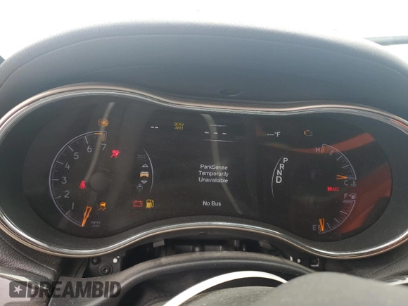 2017 Jeep Grand Cherokee Overland with VIN 1C4RJFCGXHC823593, listed as a Copart auction lot 58727205 with Not provided miles and Salvage title. Bid and sale history available at DreamBid. Image 9.