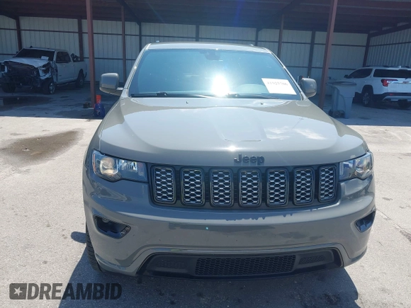 2020 Jeep Grand Cherokee Altitude with VIN 1C4RJFAG3LC141313, listed as a IAAI auction lot 41925706 with 61,000 mi miles. Bid and sale history available at carsss.com. Image 12.