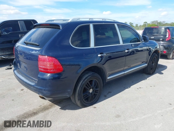 2006 Porsche Cayenne with VIN WP1AA29PX6LA20694, listed as a IAAI auction lot 41429819 with 132,595 mi miles. Bid and sale history available at carsss.com. Image 4.