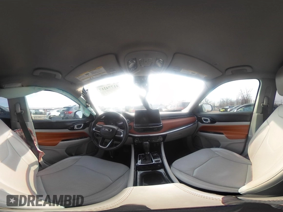 2022 Jeep Compass High Altitude with VIN 3C4NJDCB9NT130392, listed as a IAAI auction lot 41774217 with 47,429 mi miles and . Bid and sale history available at DreamBid. Image 18.