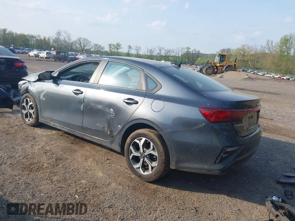 2021 Kia Forte LXS с VIN 3KPF24AD6ME372761, выставлен на аукционе IAAI как лот 42135790 с пробегом 62 310 миль миль и . История ставок и продаж доступна на DreamBid. Изображение 3.