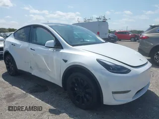 2024 Tesla Model Y Long Range z VIN 7SAYGDEE6RA292939, wystawiony jako IAAI lot #41975100 z przebiegiem 9147 mil mil oraz . Historia ofert i sprzedaży dostępna na DreamBid. Obrazek 1.
