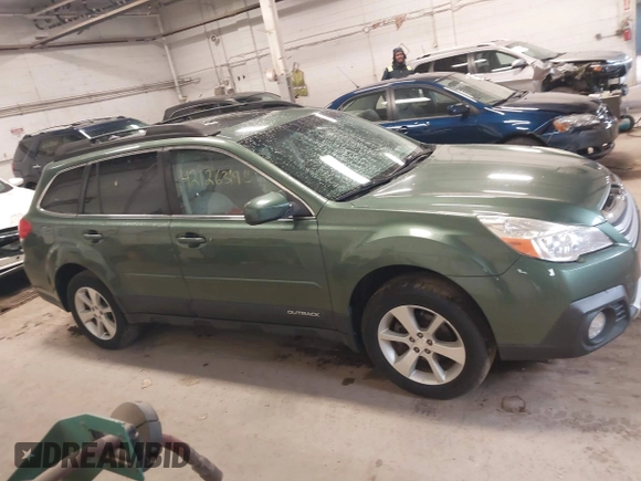 2013 Subaru Outback 2.5i Limited with VIN 4S4BRCKC1D3239404, listed as a IAAI auction lot 42126319 with 172,983 mi miles. Bid and sale history available at carsss.com. Image 13.