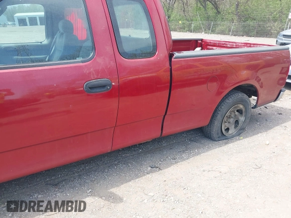 2004 Ford F-150 XL with VIN 2FTRX172X4CA57286, listed as a IAAI auction lot 42076008 with 193,334 mi miles and . Bid and sale history available at DreamBid. Image 6.