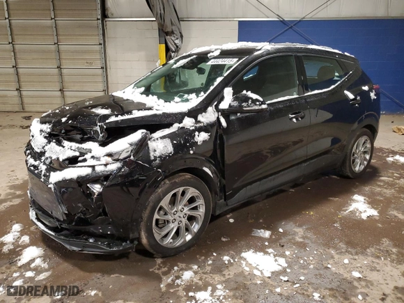 2023 Chevrolet Bolt EUV LT with VIN 1G1FY6S00P4148454, listed as a Copart auction lot 44424415 with 33,593 mi miles and Non Repairable. Bid and sale history available at carsss.com. Image 1.