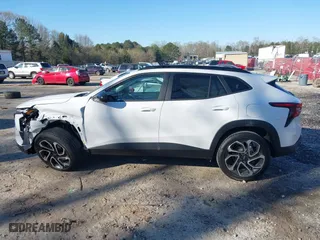 2025 Chevrolet Trax 2RS with VIN KL77LJEP0SC025657, listed as a IAAI auction lot 41867254 with 17,184 mi miles. Bid and sale history available at carsss.com. Image 15.