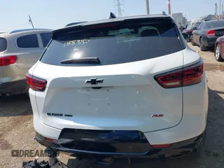 2024 Chevrolet Blazer RS with VIN 3GNKBKRS6RS188345, listed as a IAAI auction lot 42396159 with 24,813 mi miles and . Bid and sale history available at DreamBid. Image 16.