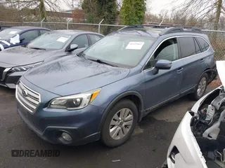 2016 Subaru Outback 2.5i Premium with VIN 4S4BSAHCXG3247005, listed as a IAAI auction lot 41372062 with 89,829 mi miles. Bid and sale history available at carsss.com. Image 17.