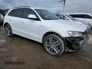2015 Audi SQ5 Premium Plus with VIN WA1CGAFP6FA051633, listed as a Copart auction lot 50214715 with 136,965 mi miles and Salvage Title. Bid and sale history available at carsss.com. Image 4.