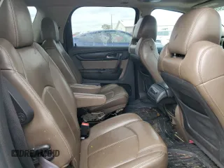 2014 GMC Acadia SLT z VIN 1GKKVRKD2EJ182661, wystawiony jako Copart lot #58525495 z przebiegiem 233 662 mil mil oraz Tytuł czysty. Historia ofert i sprzedaży dostępna na DreamBid. Obrazek 11.