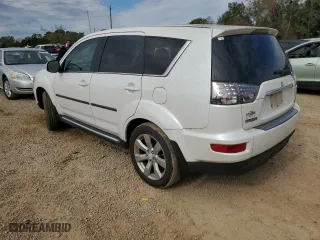 2010 Mitsubishi Outlander GT with VIN JA4JT5AX5AZ005237, listed as a Copart auction lot 83369464 with 153,937 mi miles and Salvage Title. Bid and sale history available at carsss.com. Image 2.