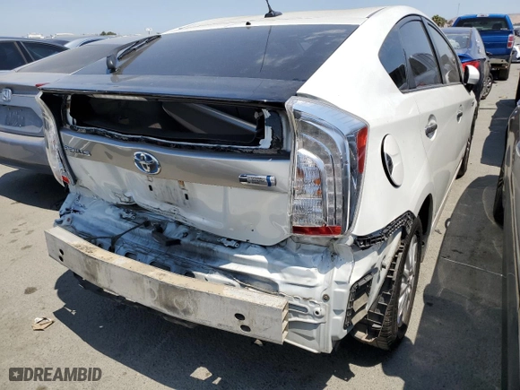 2013 Toyota Prius Plug-In with VIN JTDKN3DP0D3041381, listed as a Copart auction lot 64202024 with 210,854 mi miles and Salvage Title. Bid and sale history available at carsss.com. Image 3.
