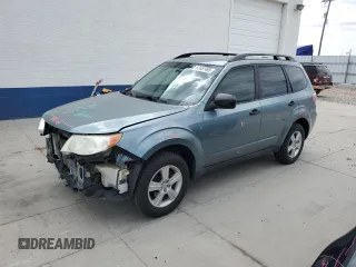 2011 Subaru Forester X z VIN JF2SHABC2BG705022, wystawiony jako Copart lot #57457495 z przebiegiem 104 566 mil mil oraz Szkoda całkowita • Salvage title. Historia ofert i sprzedaży dostępna na DreamBid. Obrazek 1.