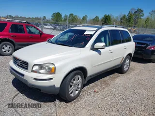 2007 Volvo XC90 V8 with VIN YV4CZ852271377555, listed as a IAAI auction lot 41820562 with 1 mi miles. Bid and sale history available at carsss.com. Image 2.