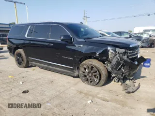 2021 GMC Yukon XL SLT with VIN 1GKS2GKD7MR451511, listed as a Copart auction lot 69013344 with 123,317 mi miles and Salvage Title. Bid and sale history available at carsss.com. Image 4.
