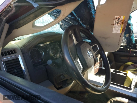 2011 Dodge 3500 SLT z VIN 3D73Y3HL1BG555078, wystawiony jako Copart lot #73000544 z przebiegiem Nie podano mil oraz Szkody całkowita. Historia ofert i sprzedaży dostępna na DreamBid. Obrazek 9.